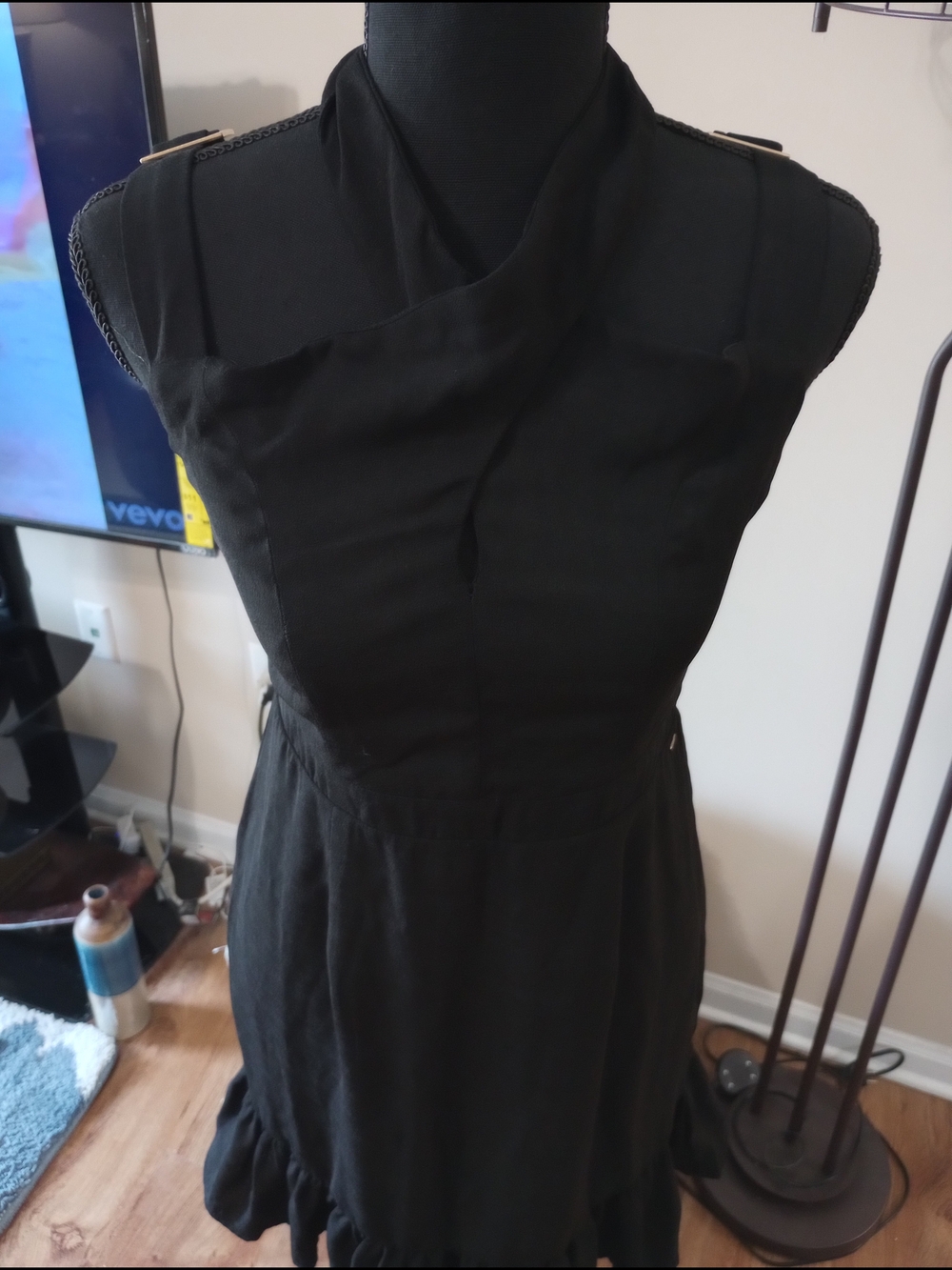 Guess Black Sleeveless Ruffle-Hem Dress